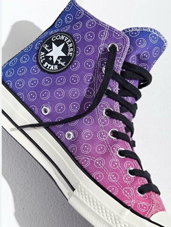 Converse Shoes - Converse High Top Gradient Smile Face Canvas - Purple to Pink